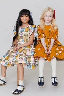 Pink Chicken Girls Dress Kit Multi Crayons (Size 8 Left) -Deals New Girls Wear Store 1groupb