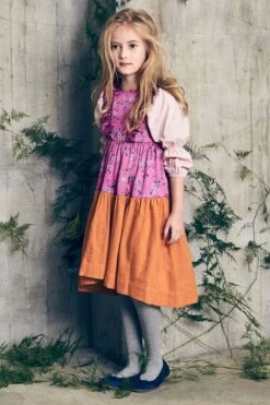 Nellystella Teniness Girls Dress - Floral Wreath (Size 2 Left)