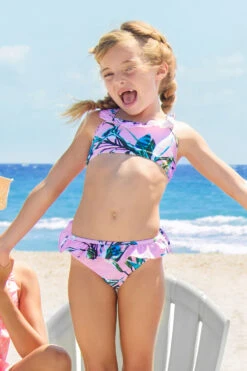 Royal Palm Sports Ruffle Girls Swim Set (Size 6 Left)