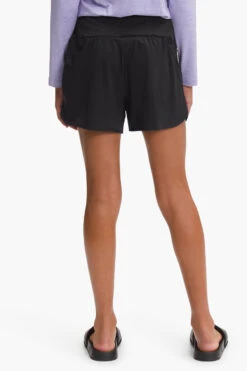 North Face Amphibious Class V Girls Shorts -Deals New Girls Wear Store amphibious class v 3 tnf black f5c5f214 1371 48cb 8654 daf8f3c2b0d6