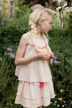 Wild & Gorgeous Dandelion 2-piece Girls Set (Size 4/5 Left)