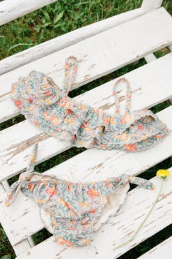 Girls Swim Louise Misha Zakata Set -Deals New Girls Wear Store zakata girls bikini 3 water flowers 745caf32 9ec5 4840 8e1b 36091470044c